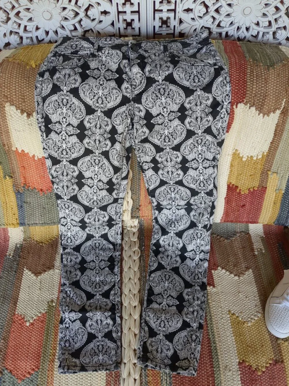Black and White Cotton Blend Pants - Picture 4 of 14